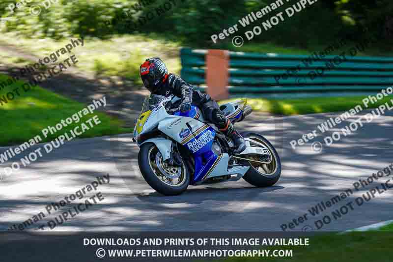 cadwell no limits trackday;cadwell park;cadwell park photographs;cadwell trackday photographs;enduro digital images;event digital images;eventdigitalimages;no limits trackdays;peter wileman photography;racing digital images;trackday digital images;trackday photos